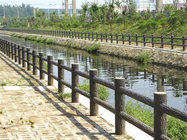 仿樹皮護欄（3）
