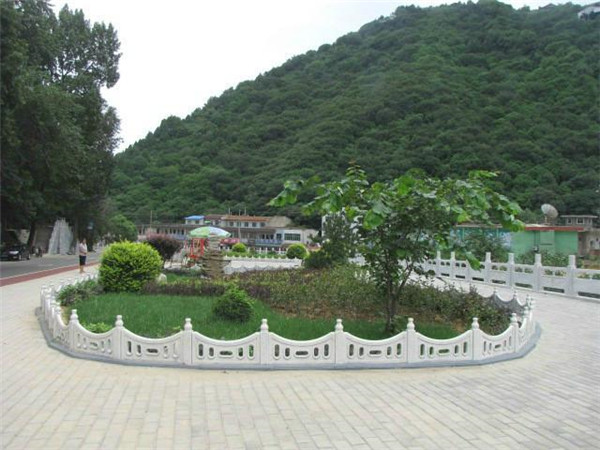 草坪護(hù)欄（3）